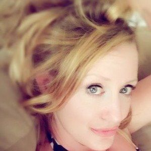 Meet your Posher, Joy